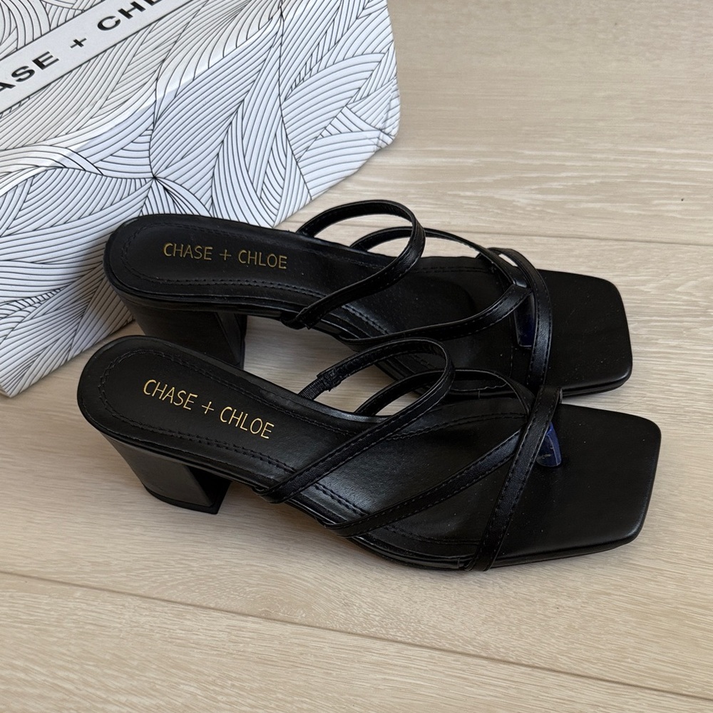 Chase + Chloe Black Strappy Sandals - Picture 3 of 9